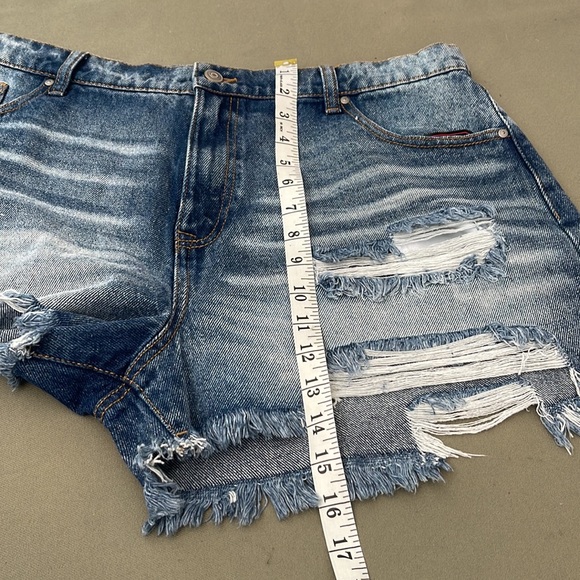 NO BO  Distressed High Rise womens  Shorts size 17” - Picture 9 of 10